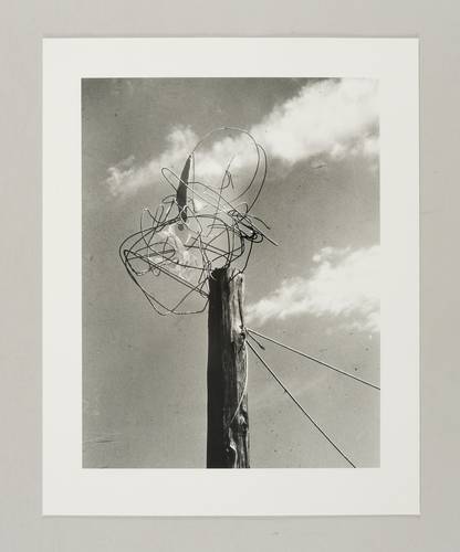 Moholy-Nagy, Laszlo -  -  - Wire sculpture (Somonauk)
